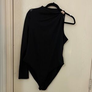 Black One-Shoulder Bodysuit